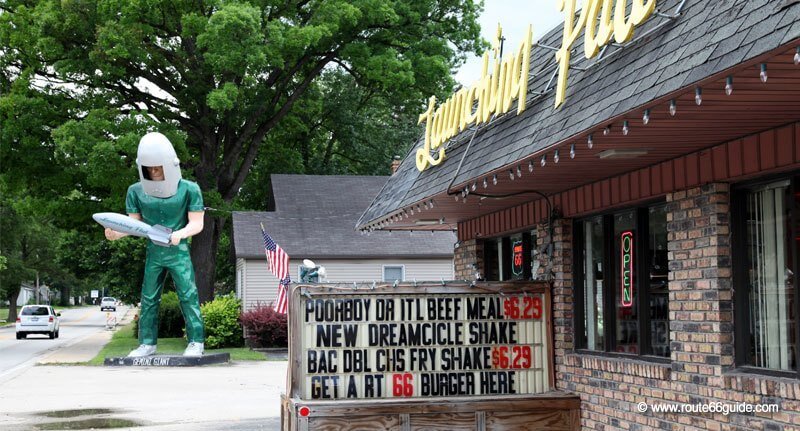 GEMINI GIANT: WILMINGTON, ILLINOIS