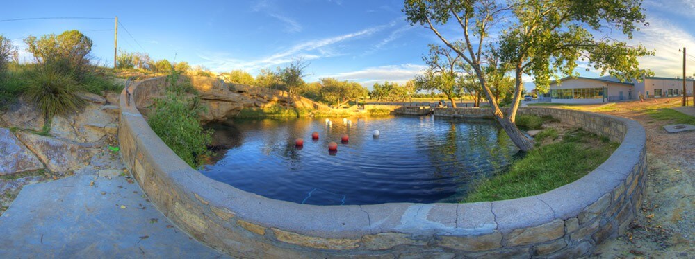 SANTA ROSA BLUE HOLE: SANTA ROSA, NEW MEXICO